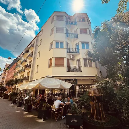 New Downtown With Hydromassage Shower, Terrace & Ac